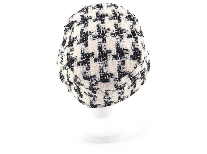 Timeless Cappello in lana Chanel Nero Bianco - vista 3