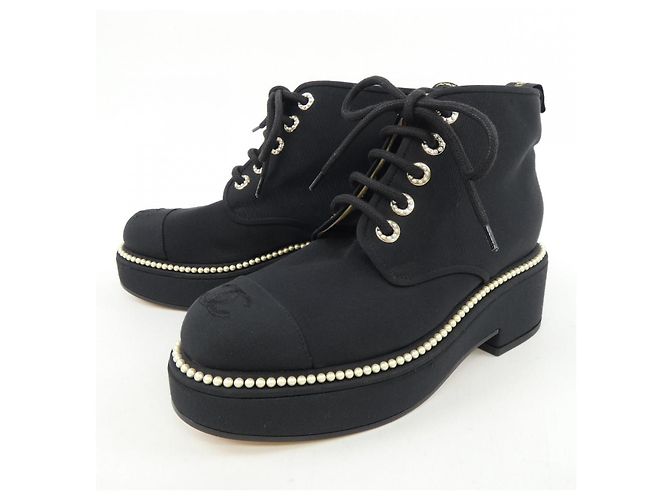 Timeless Stivaletti CHANEL LACE UP Grogram Nero - vista 3