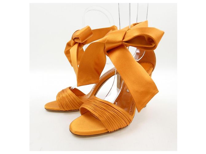 Décolleté Manolo Blahnik Arancione - vista 3