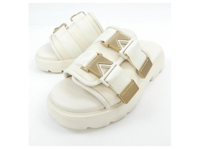Sandales Bottega Veneta Beige - vue 3