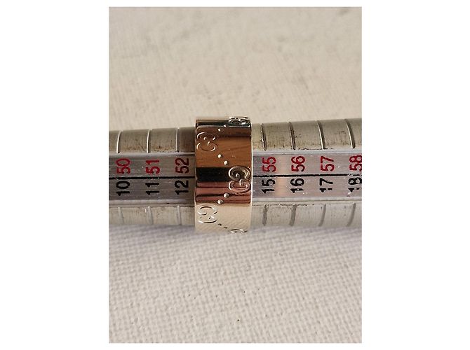 Gucci Icon Ring aus 18k Weißgold Silber Hardware - Ansicht 10
