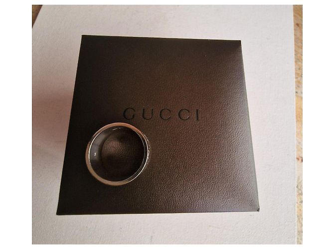 Gucci Icon Ring aus 18k Weißgold Silber Hardware - Ansicht 12