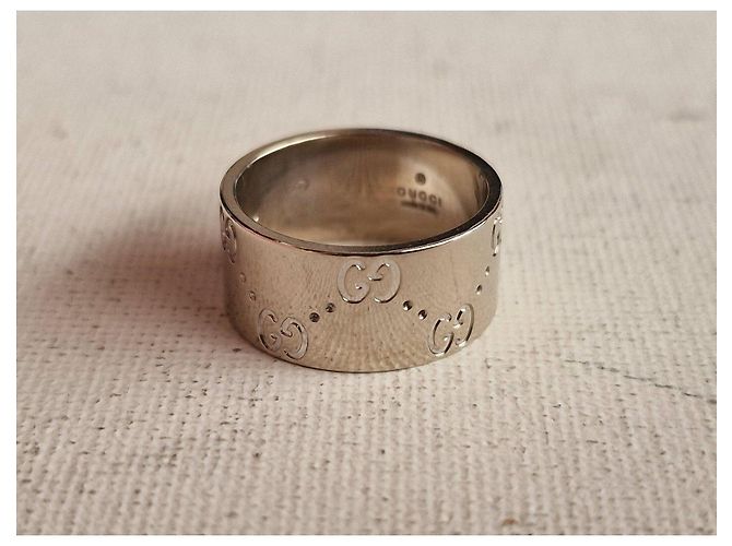 Gucci Icon Ring aus 18k Weißgold Silber Hardware - Ansicht 13