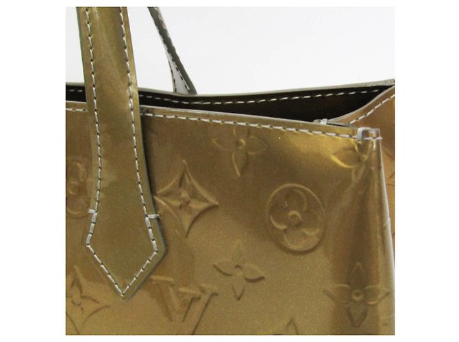 Borsa Louis Vuitton Monogram Vernis Wilshire PM Grigio - vista 9