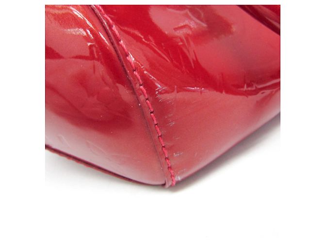 Borsa a Spalla Louis Vuitton Vernis Sherwood PM Rosso - vista 9