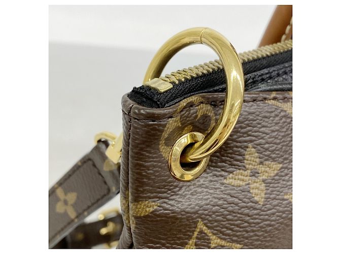 Borsa Louis Vuitton Monogram Pallas Nero - vista 7
