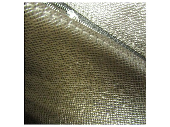 Clutch da uomo Louis Vuitton Taiga Veraia Marrone - vista 15