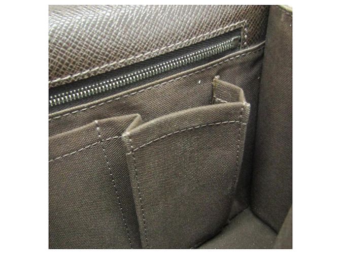 Clutch da uomo Louis Vuitton Taiga Veraia Marrone - vista 16