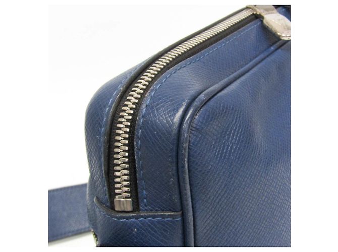 Louis Vuitton Taigarama Outdoor Messenger PM M33437 Blu - vista 4