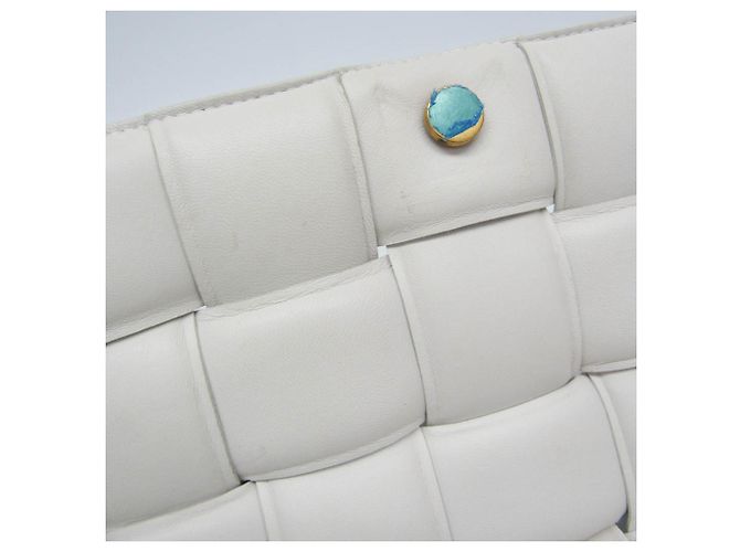 Borsa a tracolla da donna Bottega Veneta Intrecciato Padded Cassette Bianco sporco - vista 12