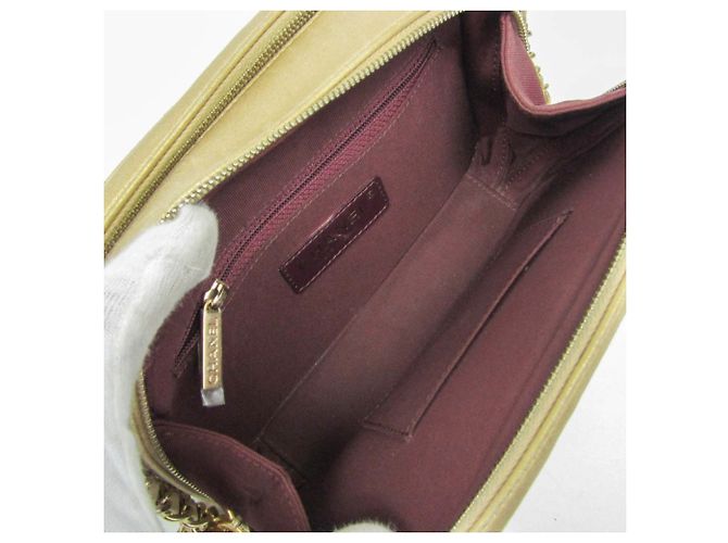 Camera Borsa a tracolla Chanel Cocoboy A92655 D'oro - vista 4