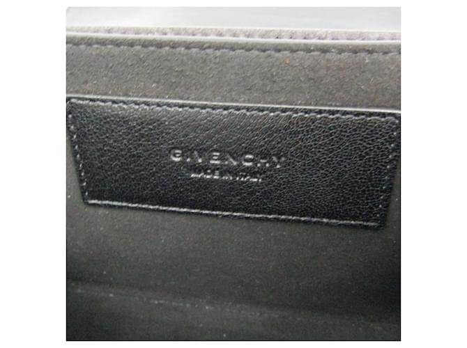 Borsa Givenchy GV3 Small BB501CB033 in pelle e scamosciato Nero - vista 15