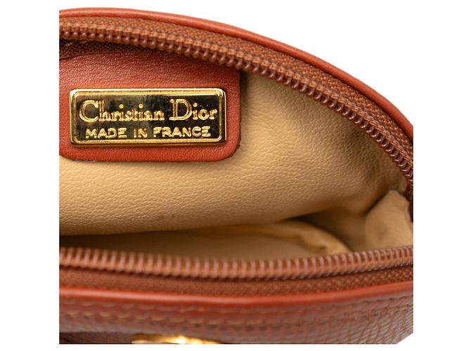 Porta-moedas Dior em couro granulado marrom com logotipo CD - vista 5