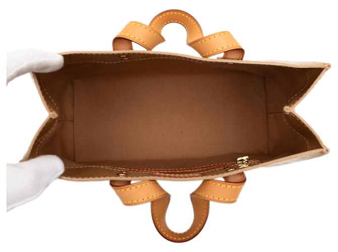 Louis Vuitton Marrone Monogram Vernis Reade PM Marrone chiaro - vista 4