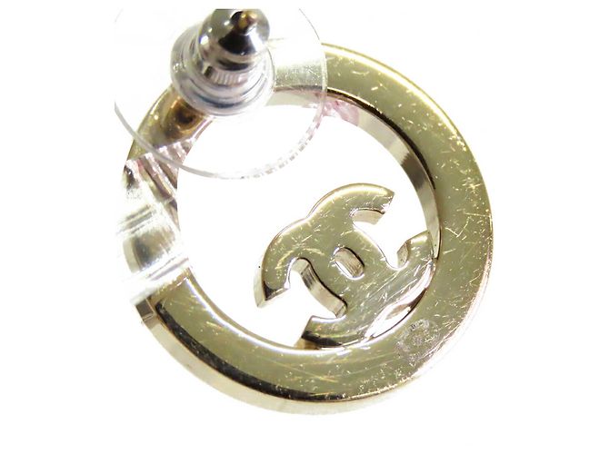 Orecchini Chanel Gold CC placcati oro e strass, rotondi, chiusura a perno D'oro - vista 3