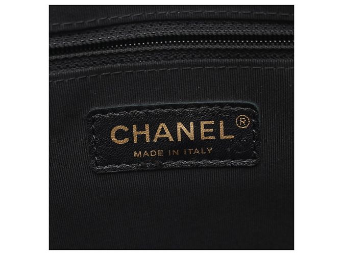 Timeless Borsa a tracolla Chanel in agnello nero - vista 4