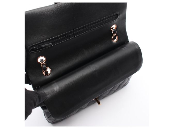 Chanel Matelassé Double Flap Schultertasche Schwarz - Ansicht 11