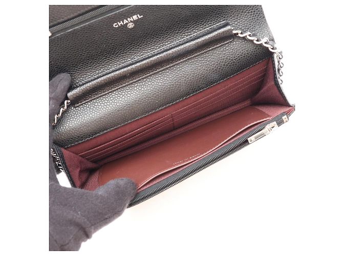 Timeless Borsa a tracolla Chanel Matelassé in pelle Caviar Nero - vista 3