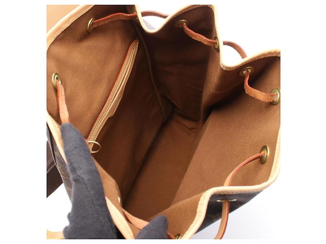 Zaino/Borsa Louis Vuitton Montsouris GM Marrone - vista 3
