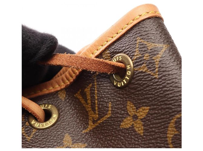 Zaino/Borsa Louis Vuitton Montsouris MM Marrone - vista 8