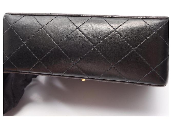 Borsa a Spalla Chanel Mini Matelassé Nero - vista 13