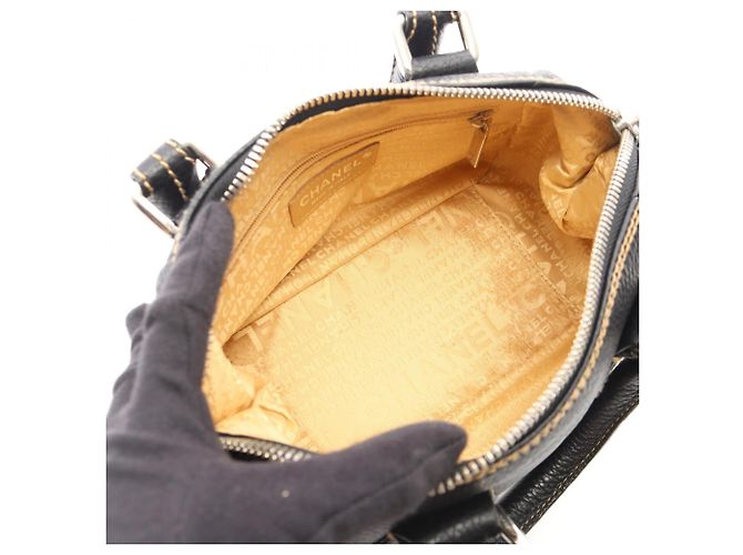 Borsa Chanel nera in pelle di vitello granulata Nero - vista 3
