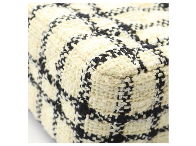Borsa a tracolla Chanel Mini Matelassé 20 Nero Crudo - vista 8