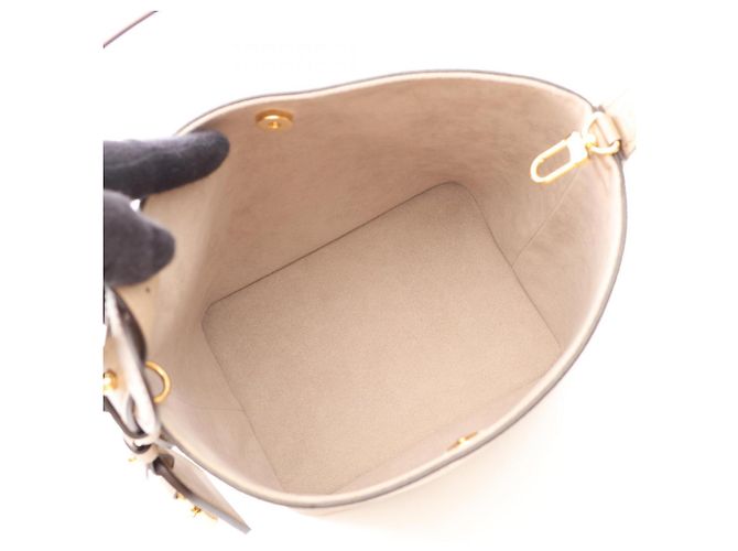 Borsa Louis Vuitton All-in-BB Bicolor Monogram Empreinte Multicolore Beige Crudo - vista 3