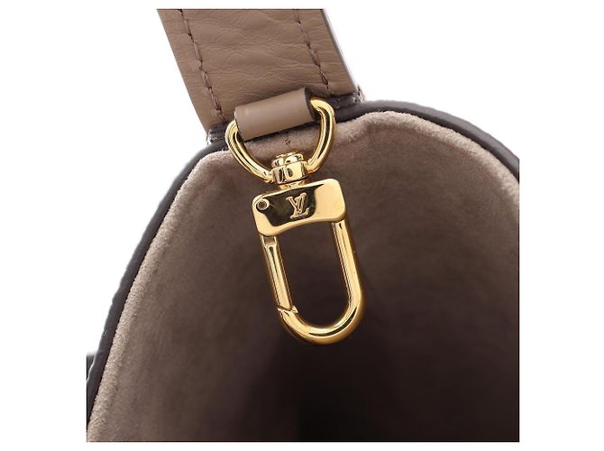 Borsa Louis Vuitton All-in-BB Bicolor Monogram Empreinte Multicolore Beige Crudo - vista 9
