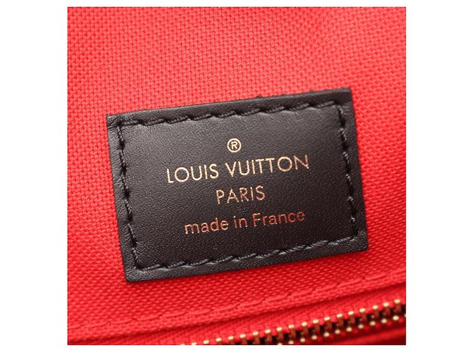 Borsa Louis Vuitton OnTheGo GM Marrone Monogramma - vista 4