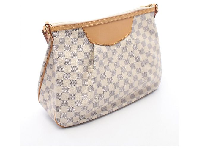Borsa a Spalla Louis Vuitton Siracusa MM Bianco - vista 2