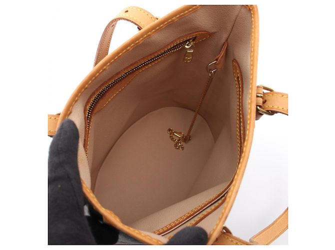 Borsa Bucket PM Louis Vuitton Marrone - vista 3