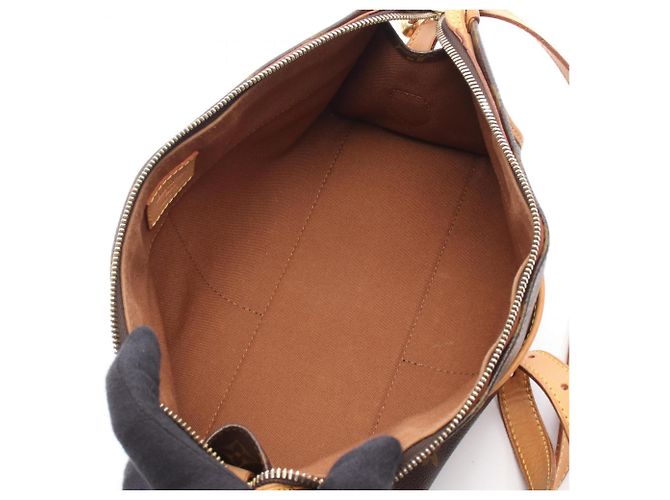 Borsa a tracolla lunga Popincourt Louis Vuitton Marrone - vista 3