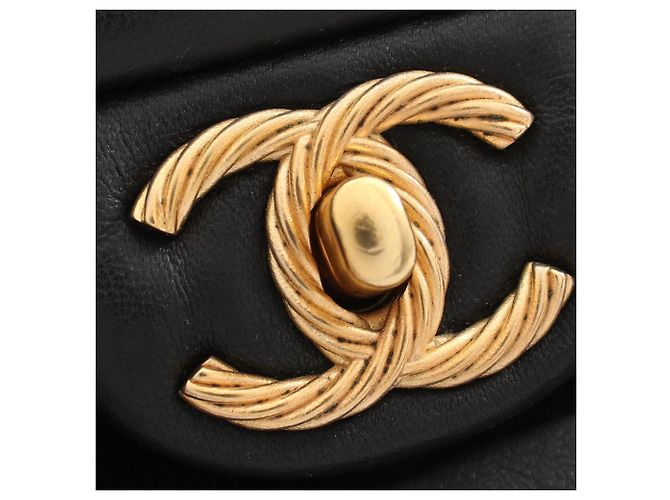 Borsa a tracolla Chanel Matelassé nera Nero - vista 9