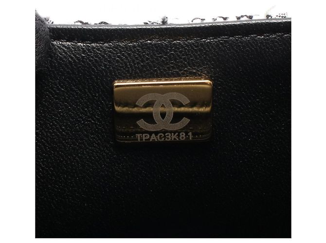 Borsa a Spalla Chanel Matelassé Faux Pearl Nero Bianco - vista 5