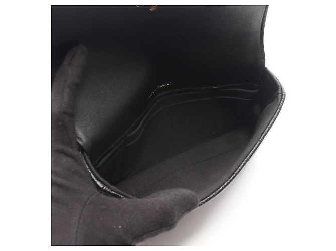 Borsa a tracolla porta telefono Chanel Matelassé Nero - vista 3