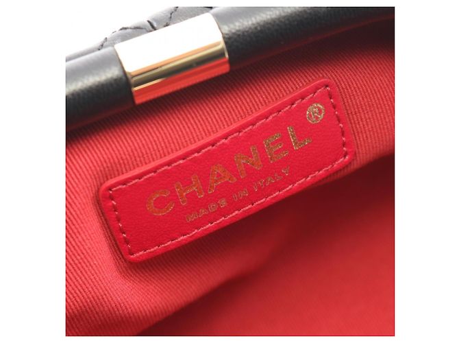 Timeless Borsa a tracolla Chanel Matelassé in agnello Nero - vista 4