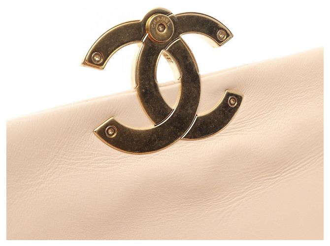 Timeless Borsa a mano in pelle matelassé Chanel Beige - vista 7