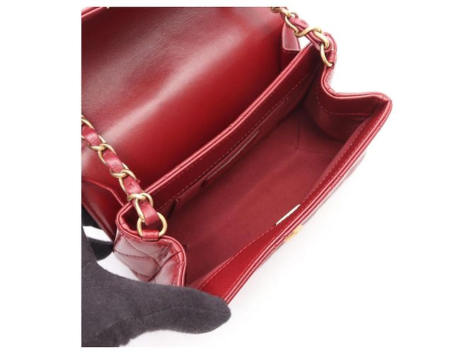 Borsa a tracolla Chanel Matelassé Small in Bordeaux Bordò - vista 3