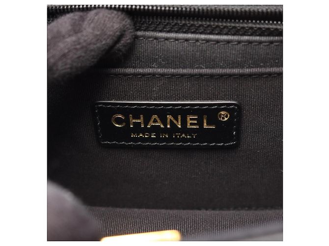 Chanel Matelassé Small Flap 2-Way Schultertasche Schwarz - Ansicht 4