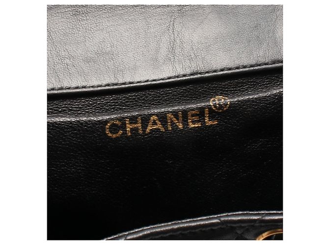 Zaino/Borsa Chanel Matelassé Turnlock Chain Nero - vista 4