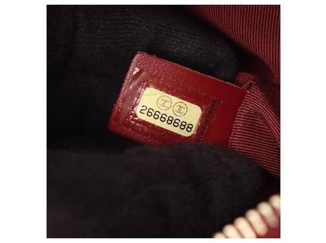 Borsa a tracolla 2-way con manico Chanel Matelassé Rosso - vista 5