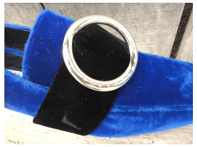 Mocassini Dorateymur in Velluto Blu con Tacco Nero - vista 2