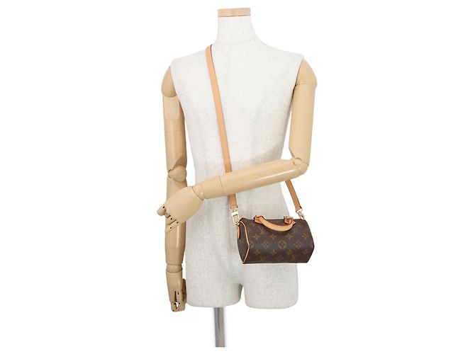Bolso Louis Vuitton Monogram Nano Speedy Castaño - vista 5