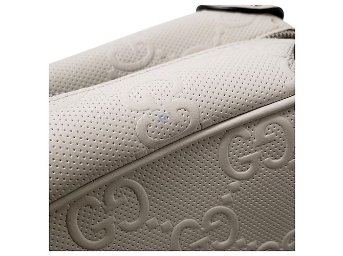Borsa a tracolla Gucci in pelle bianca con logo GG in rilievo Bianco - vista 12