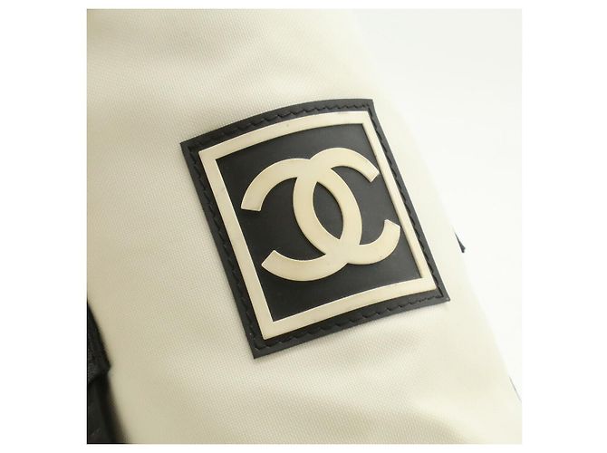 Portabottiglia Chanel Nylon Sports Line Bianco - vista 8