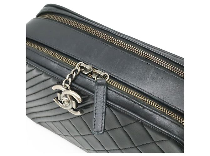 Chanel Boy Camera Bag aus Leder Schwarz - Ansicht 6