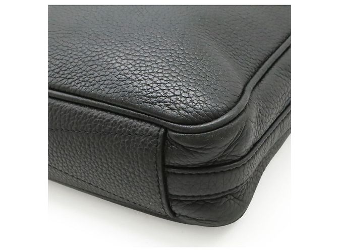 Valigetta Louis Vuitton Armand MM Nero - vista 3