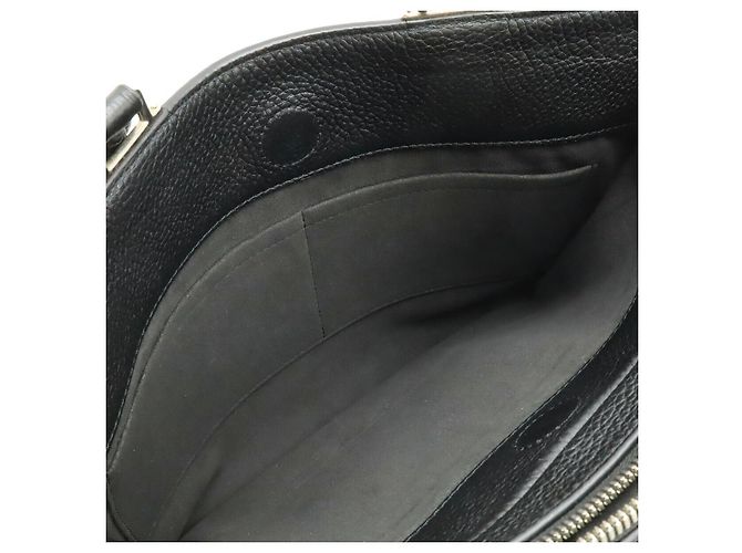 Valigetta Louis Vuitton Armand MM Nero - vista 8