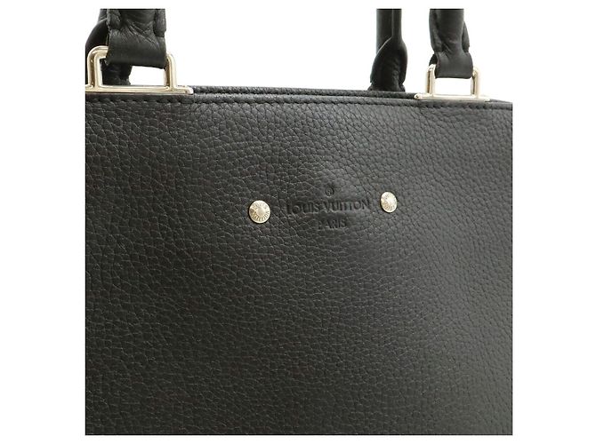 Valigetta Louis Vuitton Armand MM Nero - vista 9